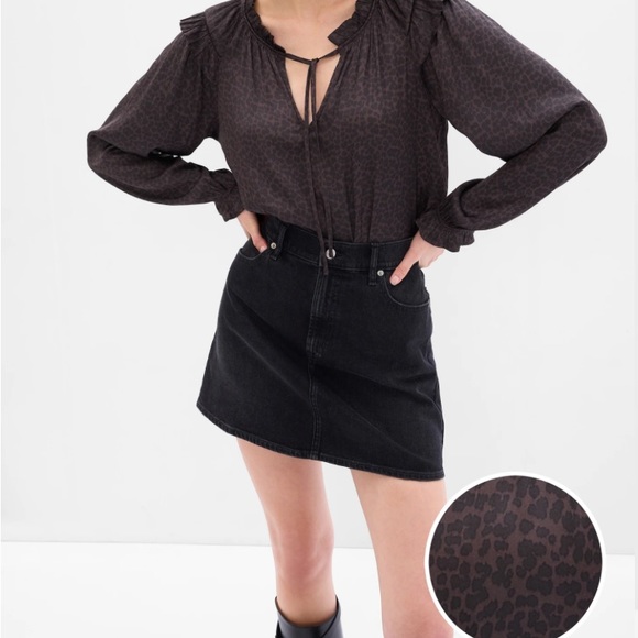 GAP Women’s Ruffle Top Small - Picture 9 of 9